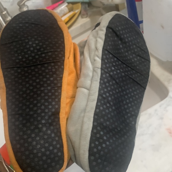 Tom and Jerry tshirt and slippers - Picture 5 of 8